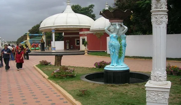 Lumbini Gardens